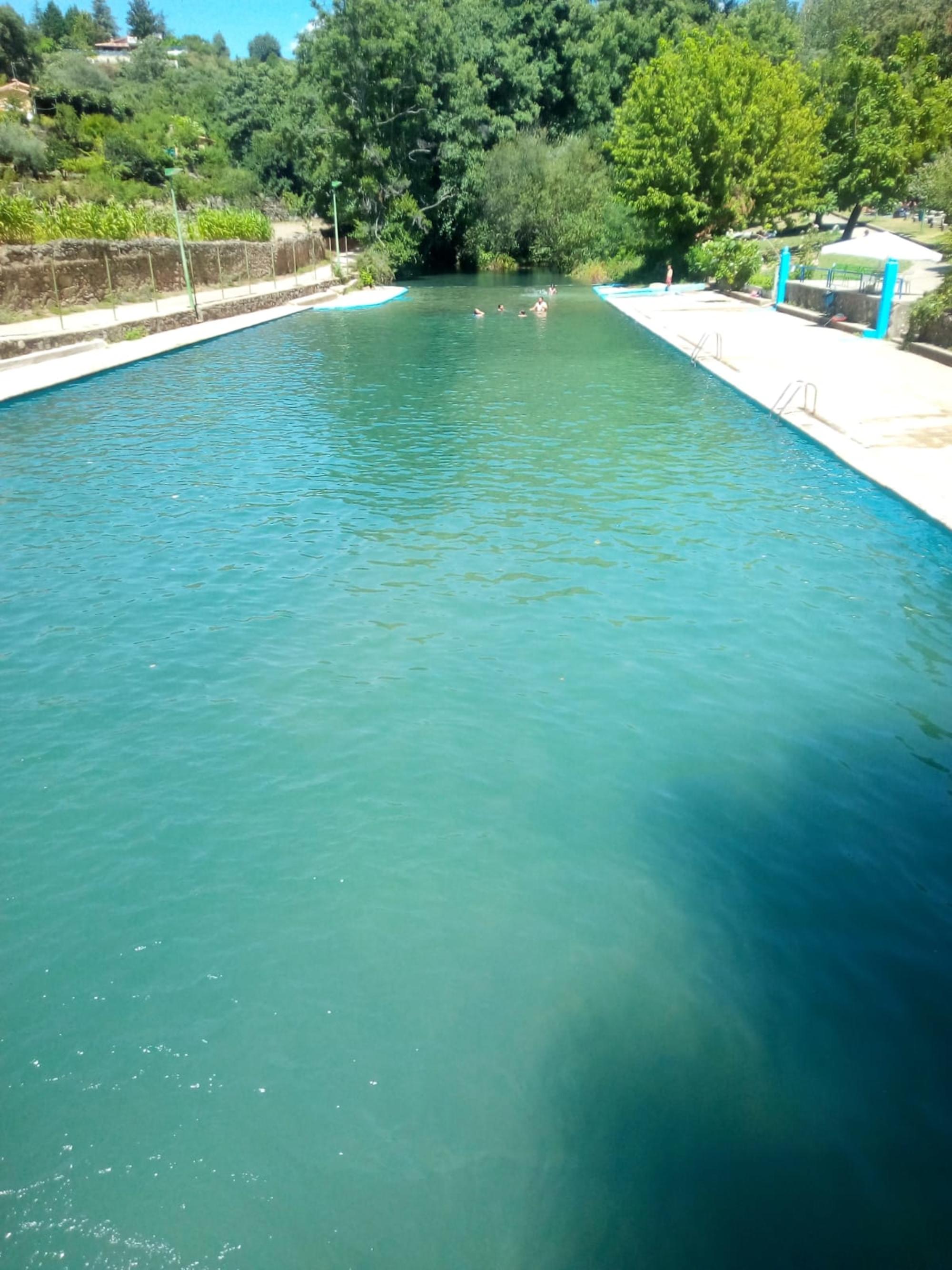 Piscina Villanueva de La Vera